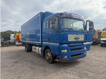 Camion fourgon MAN TGA 18.360