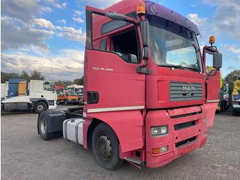 Tracteur routier MAN TGA 18.460