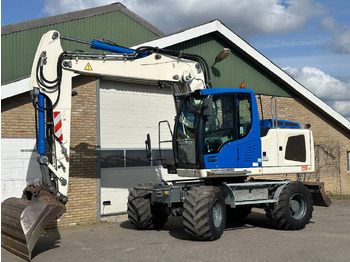 Pelle sur pneus LIEBHERR A 914