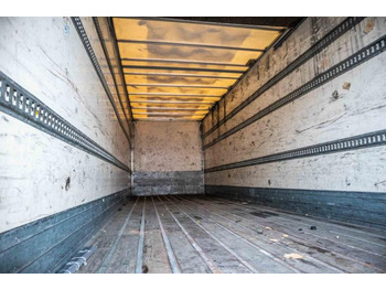 Renault MIDLUM 270 DXI (18t.)+DHOLLANDIA 2T. — crédit-bail Renault MIDLUM 270 DXI (18t.)+DHOLLANDIA 2T.: photos 5 Renault MIDLUM 270 DXI (18t.)+DHOLLANDIA 2T. — crédit-bail Renault MIDLUM 270 DXI (18t.)+DHOLLANDIA 2T.: photos 5