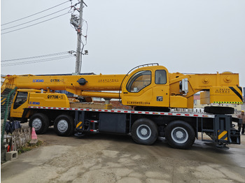 Grue mobile XCMG QY70K