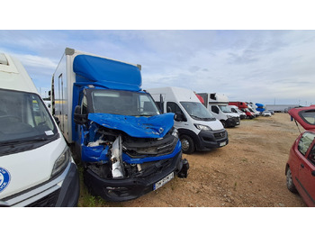 Camion fourgon IVECO Daily