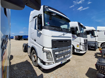 Tracteur routier VOLVO FH