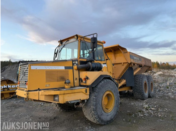 Tombereau VOLVO A25C