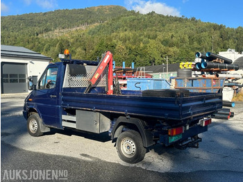 Utilitaire plateau 2004 Mercedes-Benz 313 CDI SPRINTER 2.1-129 D - 4X4 - Kran - Tippkasse - 173782 km: photos 3