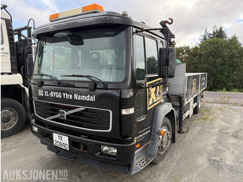 Camion grue VOLVO FL6