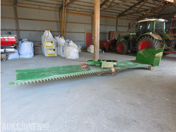 Machine agricole JOHN DEERE 2000 Series