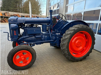 Tracteur agricole Ford Fordson-Stegamajor E27N: photos 3 Tracteur agricole Ford Fordson-Stegamajor E27N: photos 3