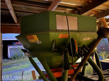 Machine agricole 1900 Gjødselspreder m/aksling: photos 3