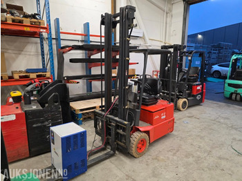 Matériel de manutention LINDE E12