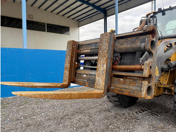 Chargeuse sur pneus Volvo L70H: photos 5 Chargeuse sur pneus Volvo L70H: photos 5