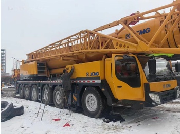 Grue mobile XCMG QAY200