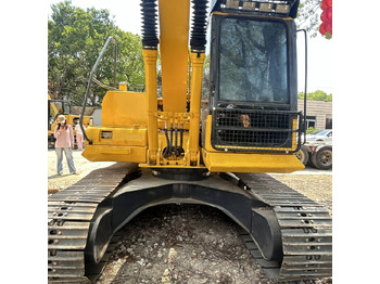 Pelle sur chenille Komatsu PC130-7 Excavator: photos 4