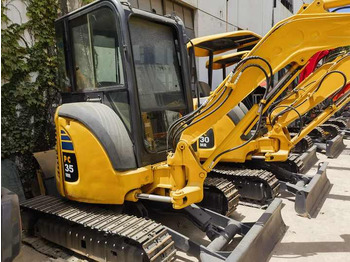 Pelle sur chenille KOMATSU PC35MR-3