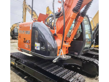 Pelle sur chenille HITACHI