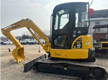 Komatsu 40MR  — crédit-bail Komatsu 40MR: photos 1
