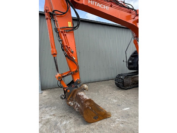 Pelle sur chenille Hitachi ZX 135 US-5B: photos 5 Pelle sur chenille Hitachi ZX 135 US-5B: photos 5