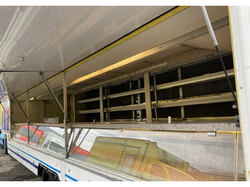 Remorque magasin