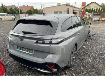 Voiture break PEUGEOT