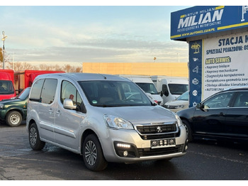 Voiture break PEUGEOT