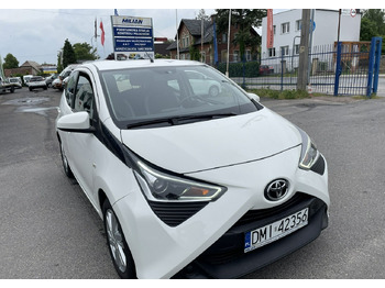 Voiture Toyota Aygo II Toyota Aygo 1.0 VVT-i JBL Edition bezyna+LPG Salon PL 2020: photos 4