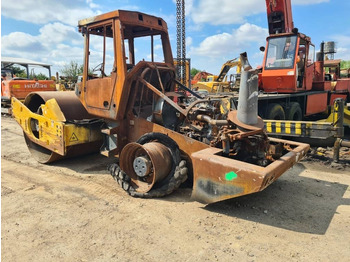 Compacteur à pieds de mouton/ Monocylindre Bomag BW 213 D H-4 FOR PARTS: photos 2 Compacteur à pieds de mouton/ Monocylindre Bomag BW 213 D H-4 FOR PARTS: photos 2