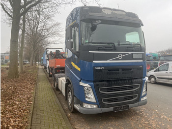 Tracteur routier Volvo FH460 G.Haus/Hochdach 1-Hand Kipperhy: photos 3 Tracteur routier Volvo FH460 G.Haus/Hochdach 1-Hand Kipperhy: photos 3