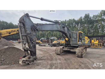 Pelle sur chenille VOLVO EC460BLC