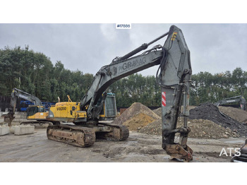 Pelle sur chenille VOLVO EC460BLC