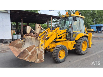 Tractopelle JCB 3CX