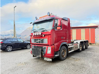 Camion ampliroll VOLVO FH16 580