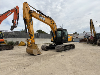 Pelle sur chenille JCB JS220LC