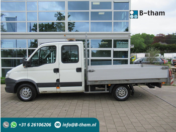 Utilitaire plateau IVECO Daily
