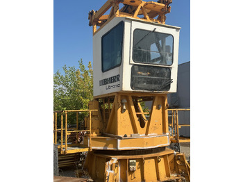 Grue à tour LIEBHERR