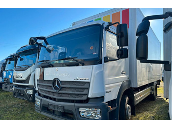 Camion fourgon MERCEDES-BENZ