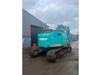 Pelle sur chenille Kobelco SK230SRLC-5E: photos 5