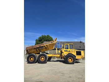 Tombereau articulé VOLVO A25