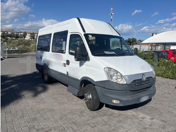 Minibus IVECO Daily