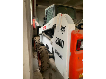 Mini chargeuse Bobcat S 300: photos 4 Mini chargeuse Bobcat S 300: photos 4