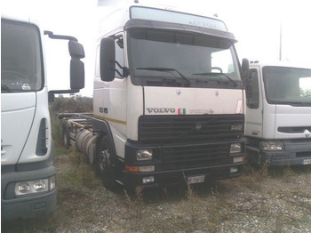 Camion porte-conteneur/ Caisse mobile Volvo FH 12.420 GLOBTROTTER: photos 2 Camion porte-conteneur/ Caisse mobile Volvo FH 12.420 GLOBTROTTER: photos 2