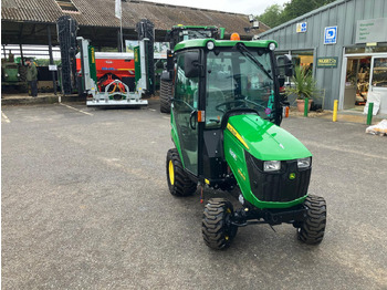 John Deere 1026R compact tractor — crédit-bail John Deere 1026R compact tractor: photos 5