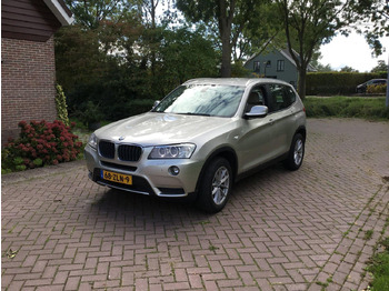 SUV BMW