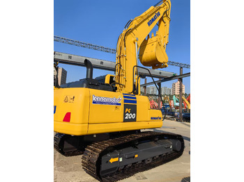 Pelle sur chenille KOMATSU PC200-7