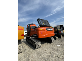 Pelle sur chenille DOOSAN DX225: photos 4