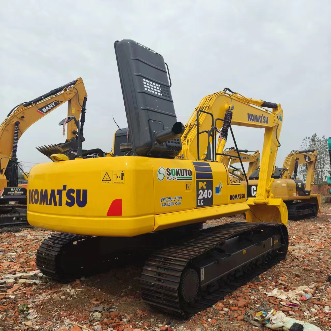Pelle sur chenille KOMATSU PC240: photos 4