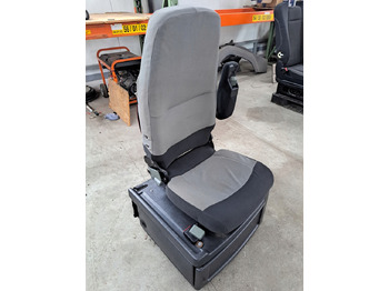 Siège RENAULT Magnum