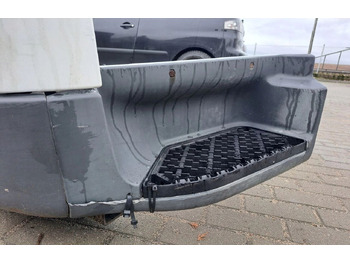 Pare-chocs pour Camion Volvo KOMPLETNY Z LAMPAMI BELKA STOPNIE FL EURO 5 Volvo: photos 5