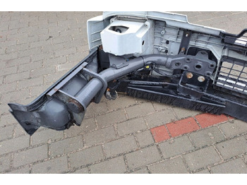 Pare-chocs pour Camion Volvo KOMPLETNY Z LAMPAMI BELKA STOPNIE FL EURO 5 Volvo: photos 3