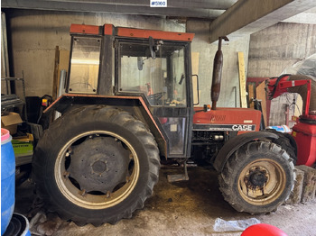 Tracteur agricole CASE IH 833