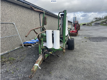 Matériel de fenaison 1996 Mchale 991B round bale wrapper: photos 4